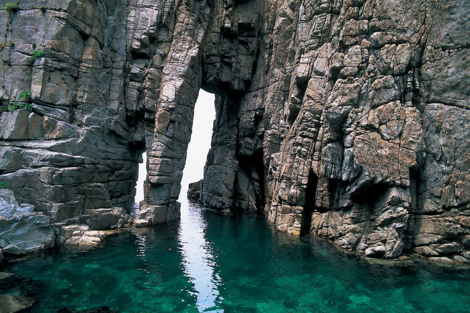 🌊 소토모 동굴과 절벽 (소토모) 이미지 1